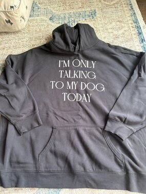 torrid charcoal gray top with black label